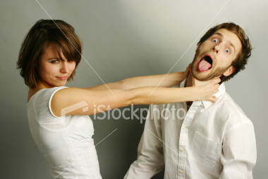 woman-strangling-a-man-with-humour1.jpg?